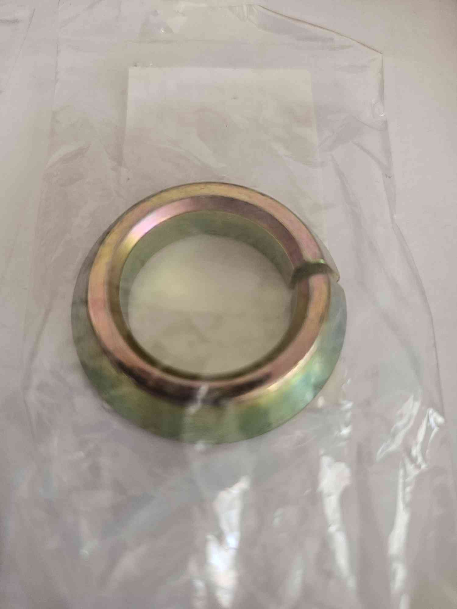 Axle ctr piece (cone spacer) GENUINE EA81, EA82