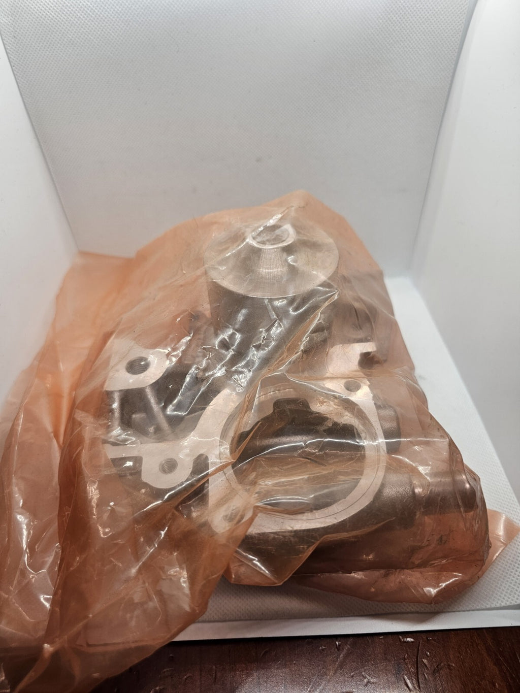 21111AA084 Subaru Genuine Part - Water Pump for Subaru Liberty