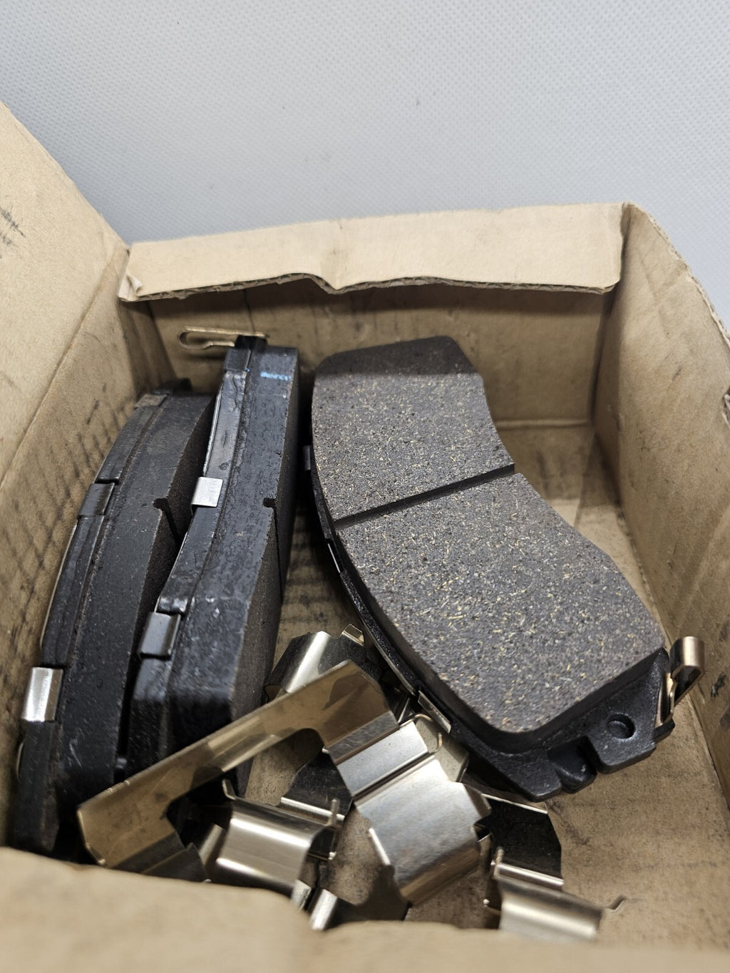 Subaru Genuine Parts 26296FA001 Brake Pads Impreza/Legacy
