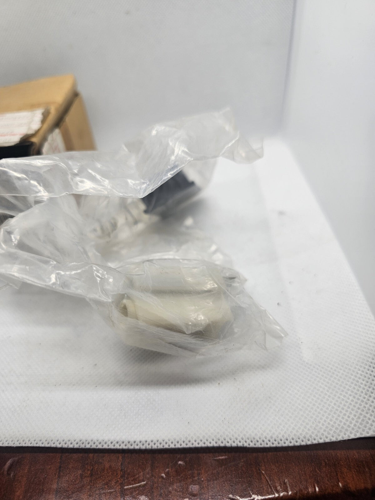 G3010GA416 - Subaru Genuine Part - Air Conditioner Switch for L Series