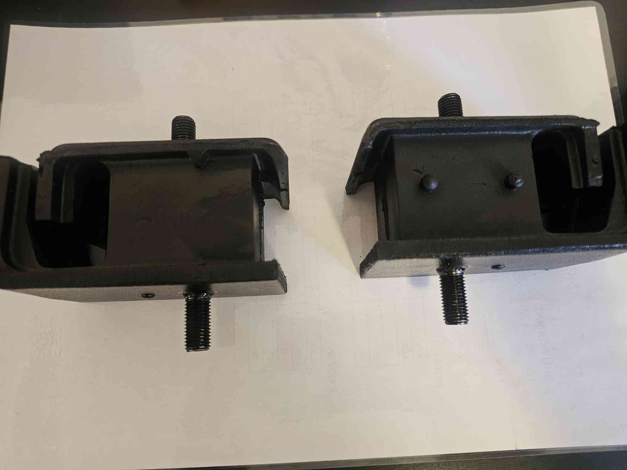 EA81 Engine mount aftermarket pair
