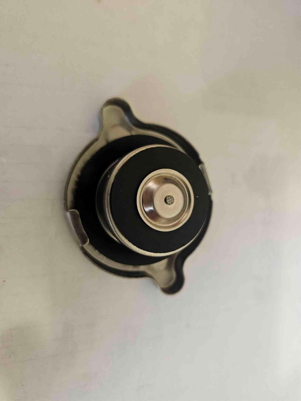 Radiator cap Standard size EA81