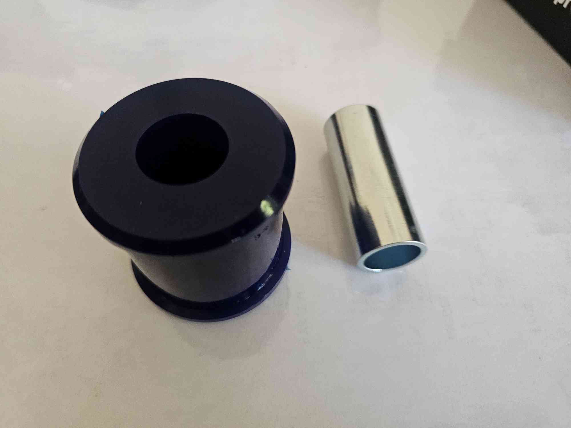 EA81 Diff Mount Bush - Top