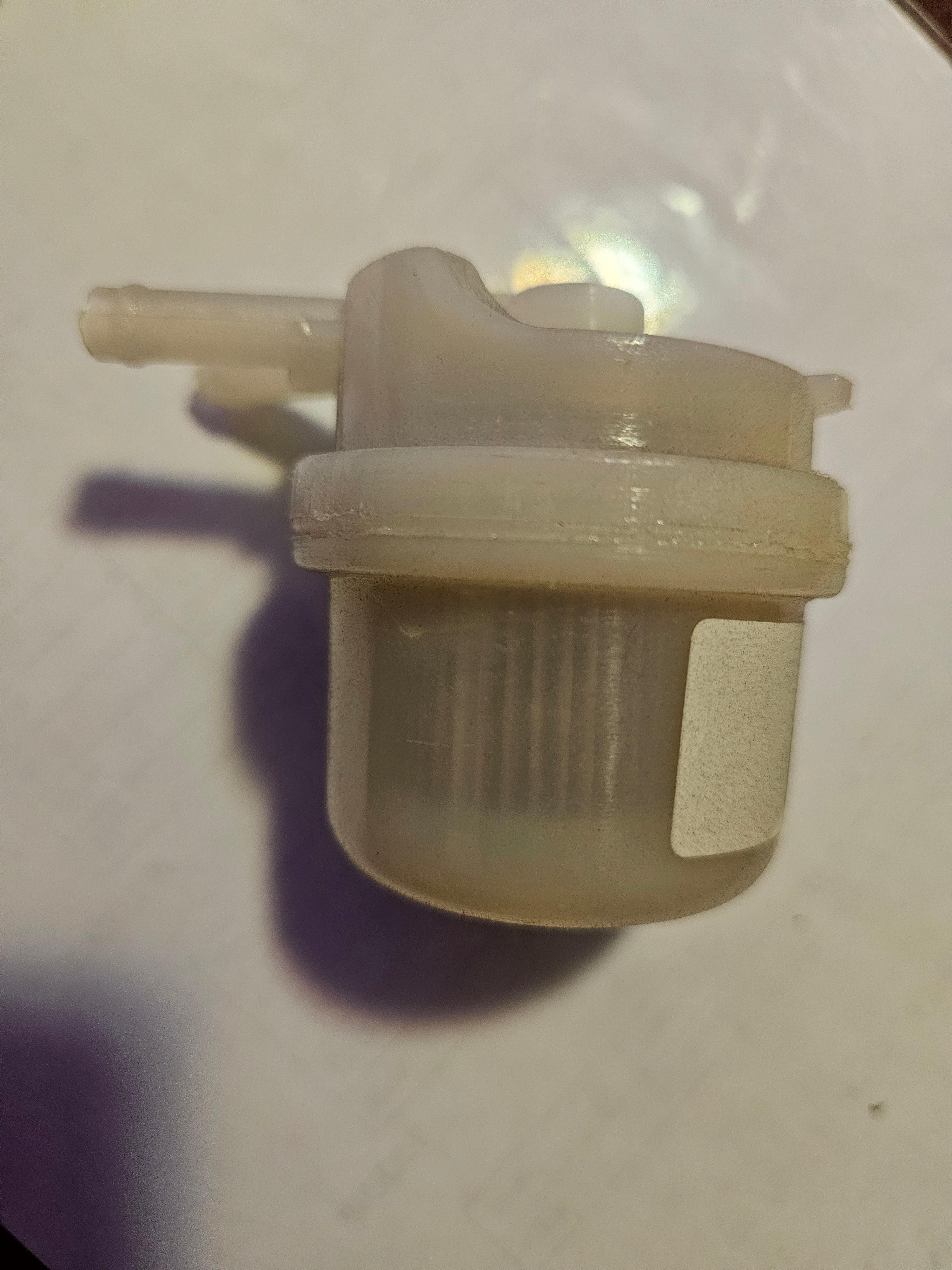 Fuel filter under tray EA81